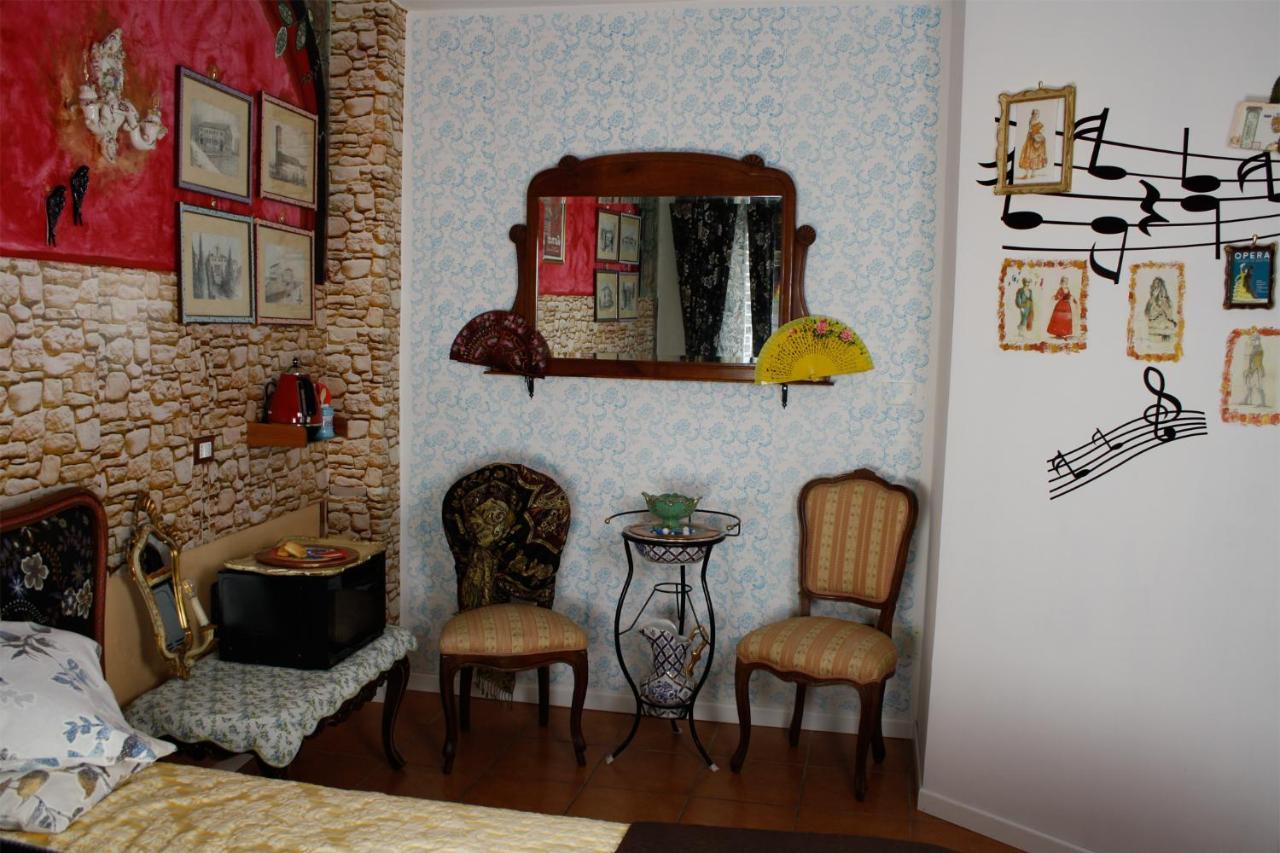 Casa Vittoria Bridge Panzió Verona Kültér fotó
